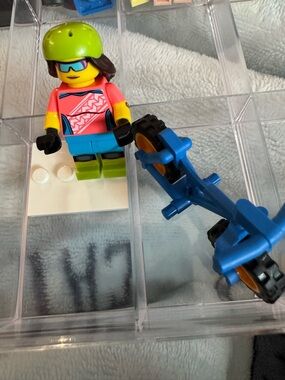 Lego Minifigure 71025 Collectible Series 19 Mountain Biker